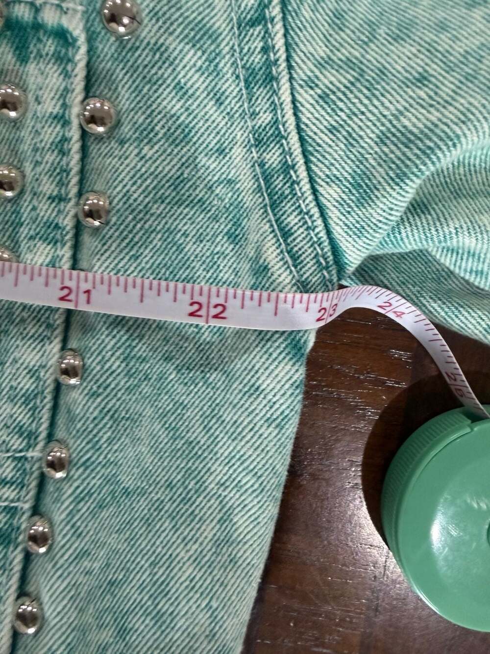 Davi & Dani Aqua Acid Wash Studded Denim Jacket Women’s M Western Y2K - Picture 5 of 7